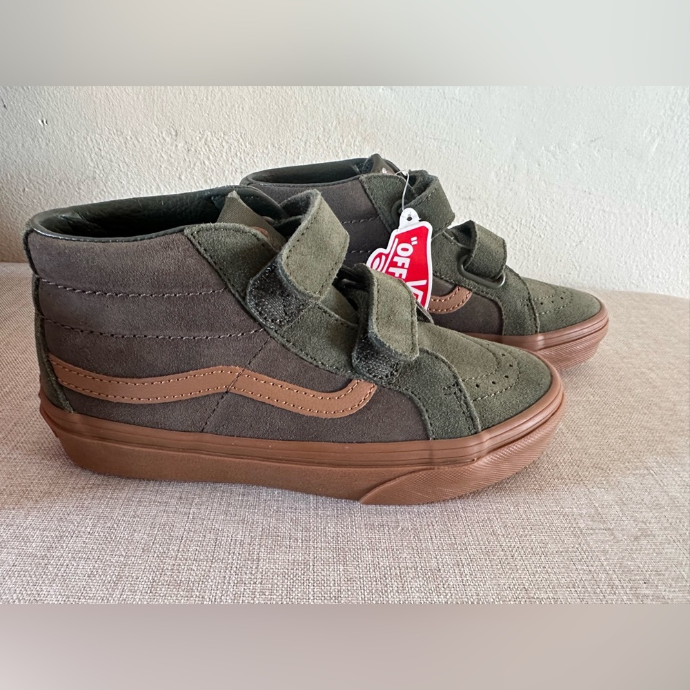 Boys Vans Sk8-mid shoe, green, US size 1.5